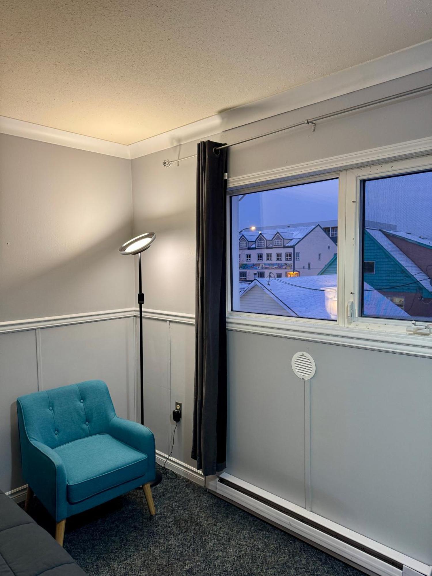 Elite Hotel -Downtown Center- "Ski & Northern Light Tour" "Hot Spring Tour "Long-Term Stay" Whitehorse Exterior foto